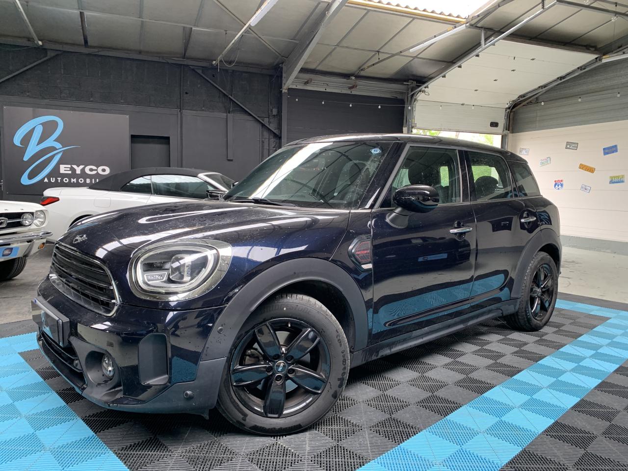 MINI MINI