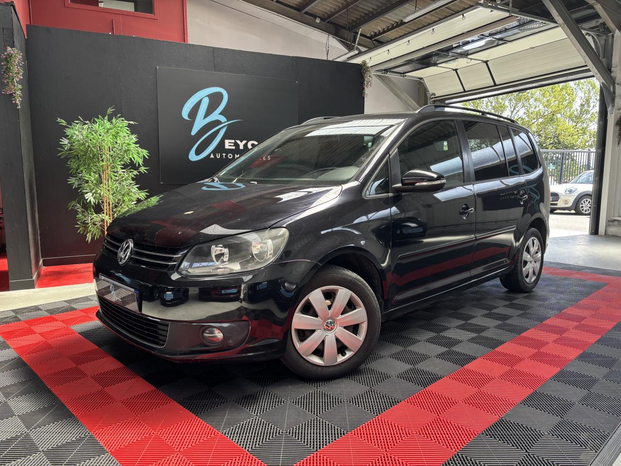 VOLKSWAGEN TOURAN 2.0 TDI 140 Ch CONFORTLINE - GARANTIE 6 MOIS