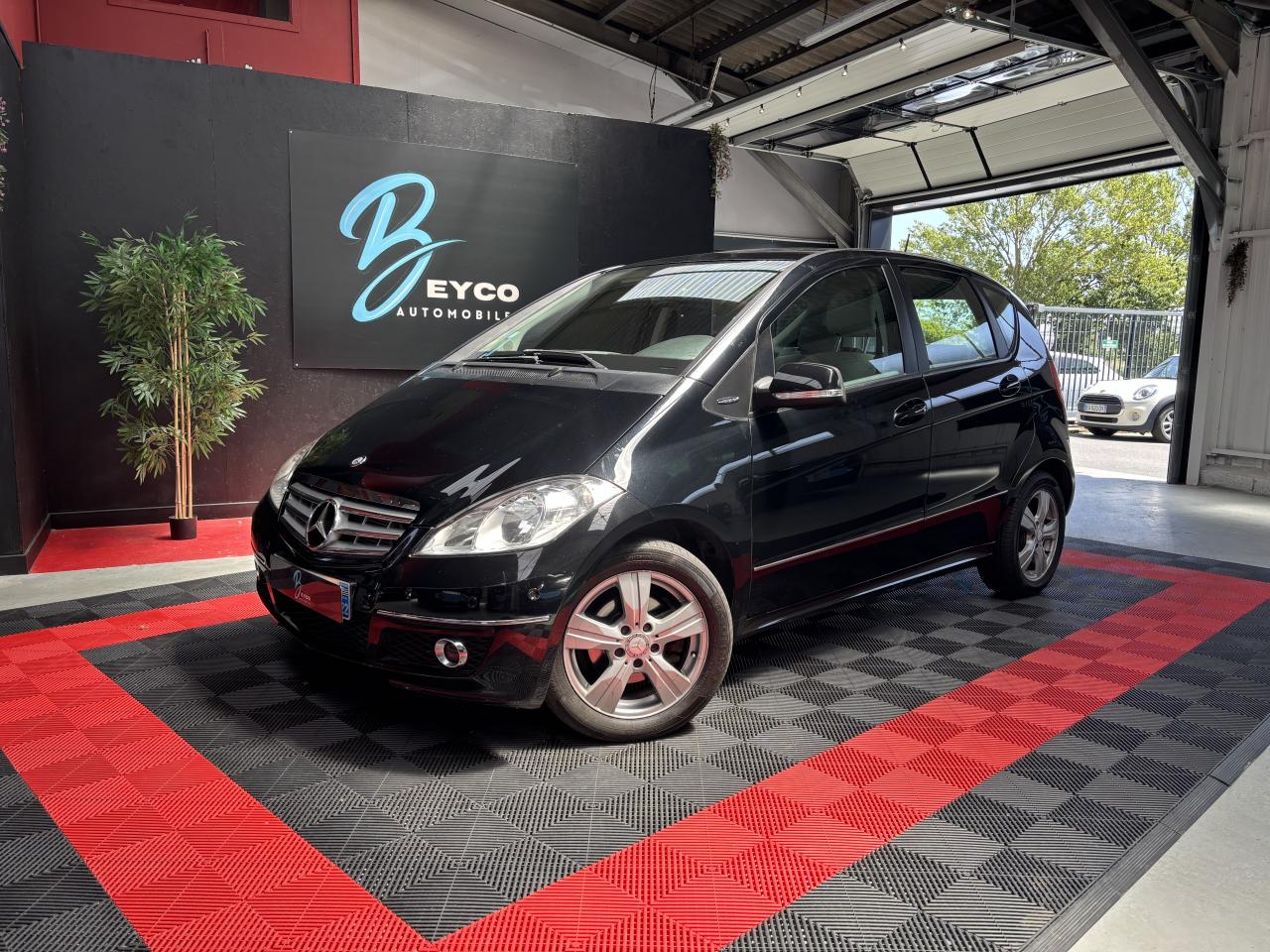 MERCEDES CLASSE A