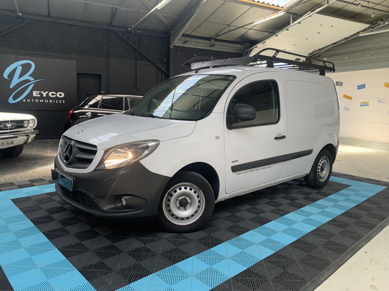 MERCEDES CITAN