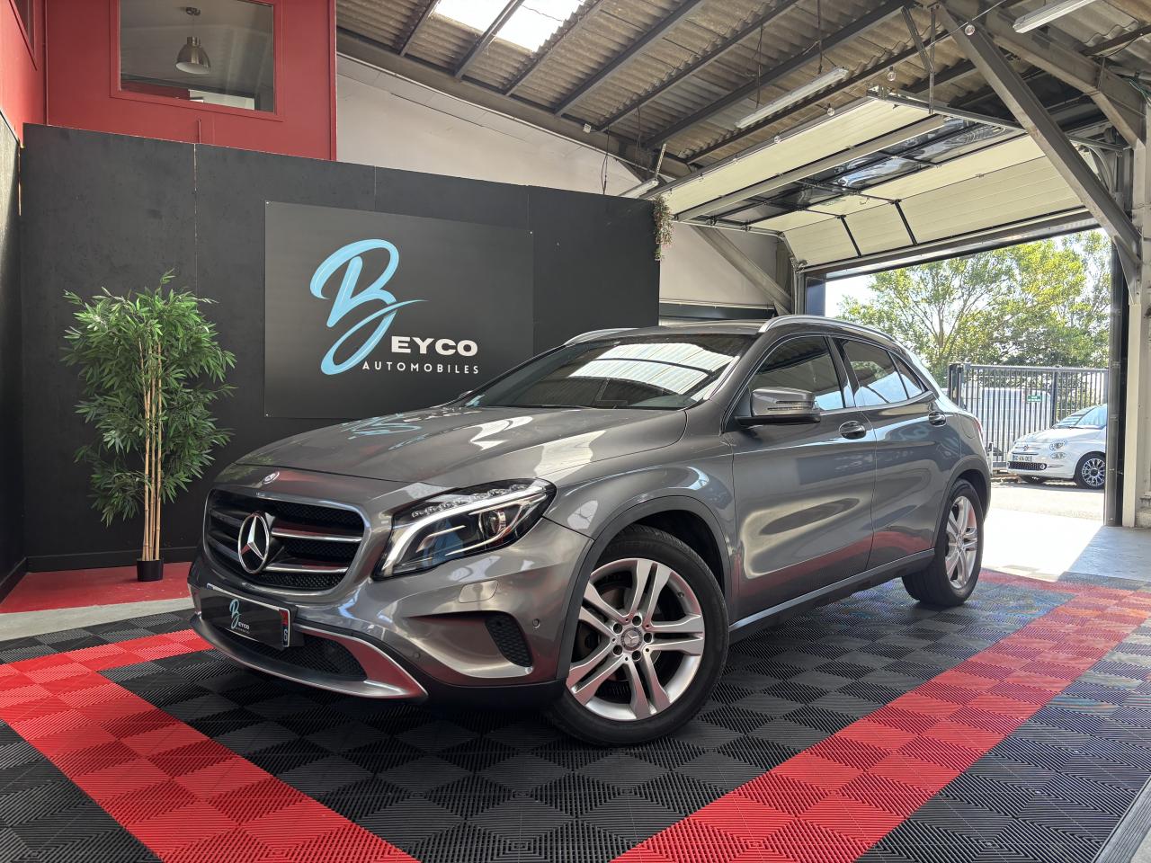 MERCEDES CLASSE GLA GLA 220 CDI - BV 7G-DCT  - BM X156 Sensation PHASE 1