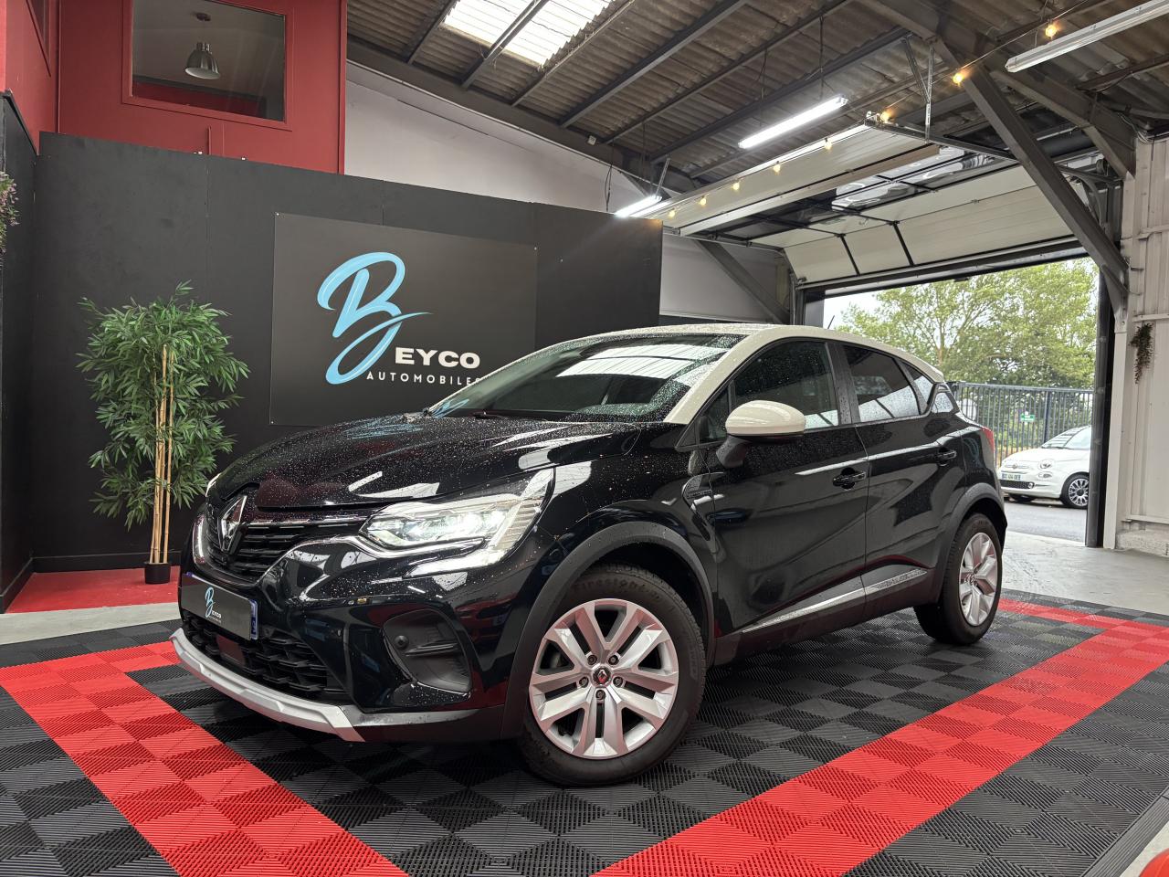 RENAULT CAPTUR