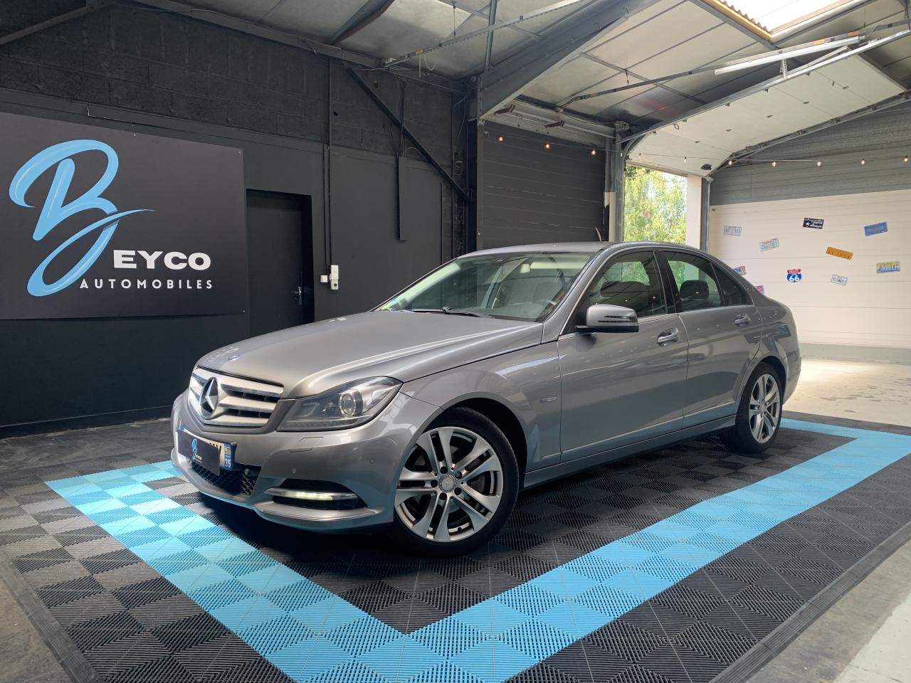 MERCEDES CLASSE C