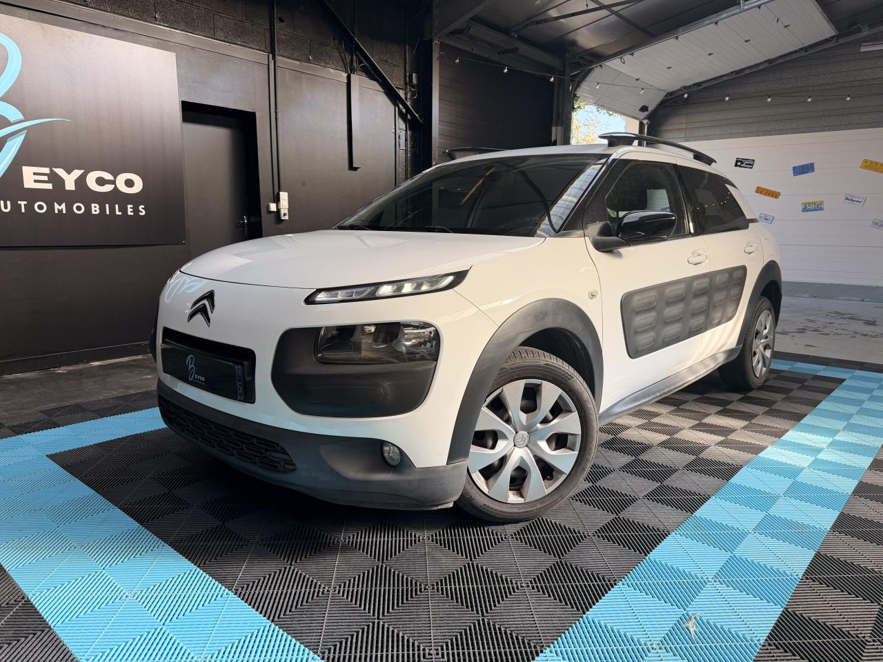 CITROEN C4 CACTUS 1.6i BLUEHDi 100CH FEEL BUSINESS - GARANTIE 6 MOIS