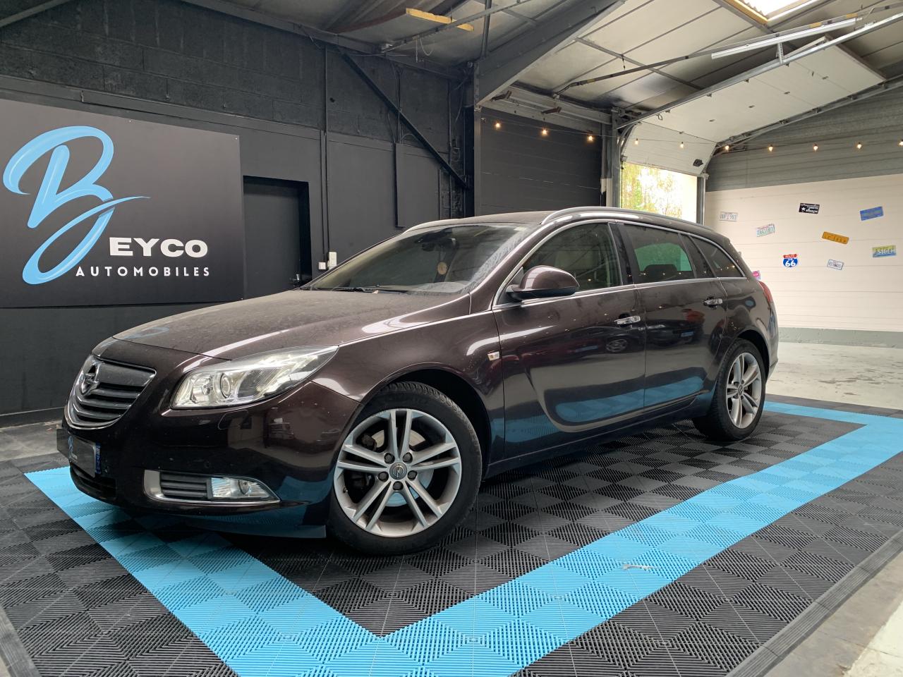 OPEL INSIGNIA SPORT TOURER  2.0 CDTi 160 CH COSMO PACK BVA