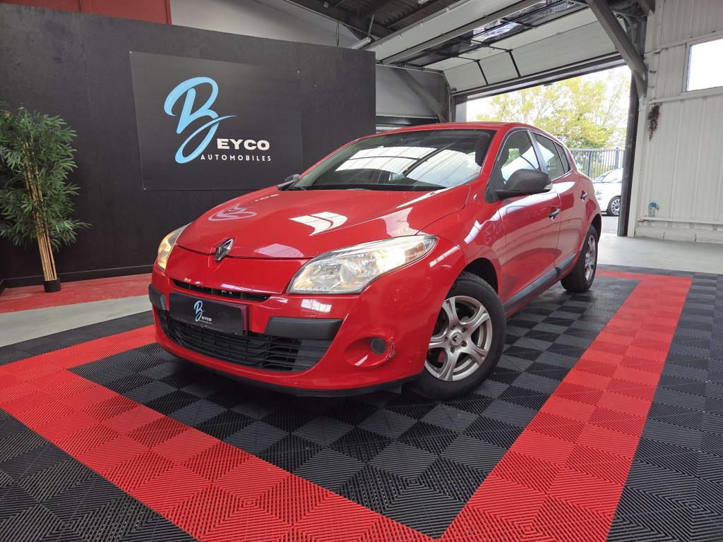 RENAULT MEGANE