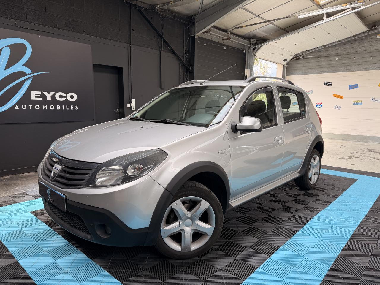 DACIA SANDERO 1.5i dCi 70 CH