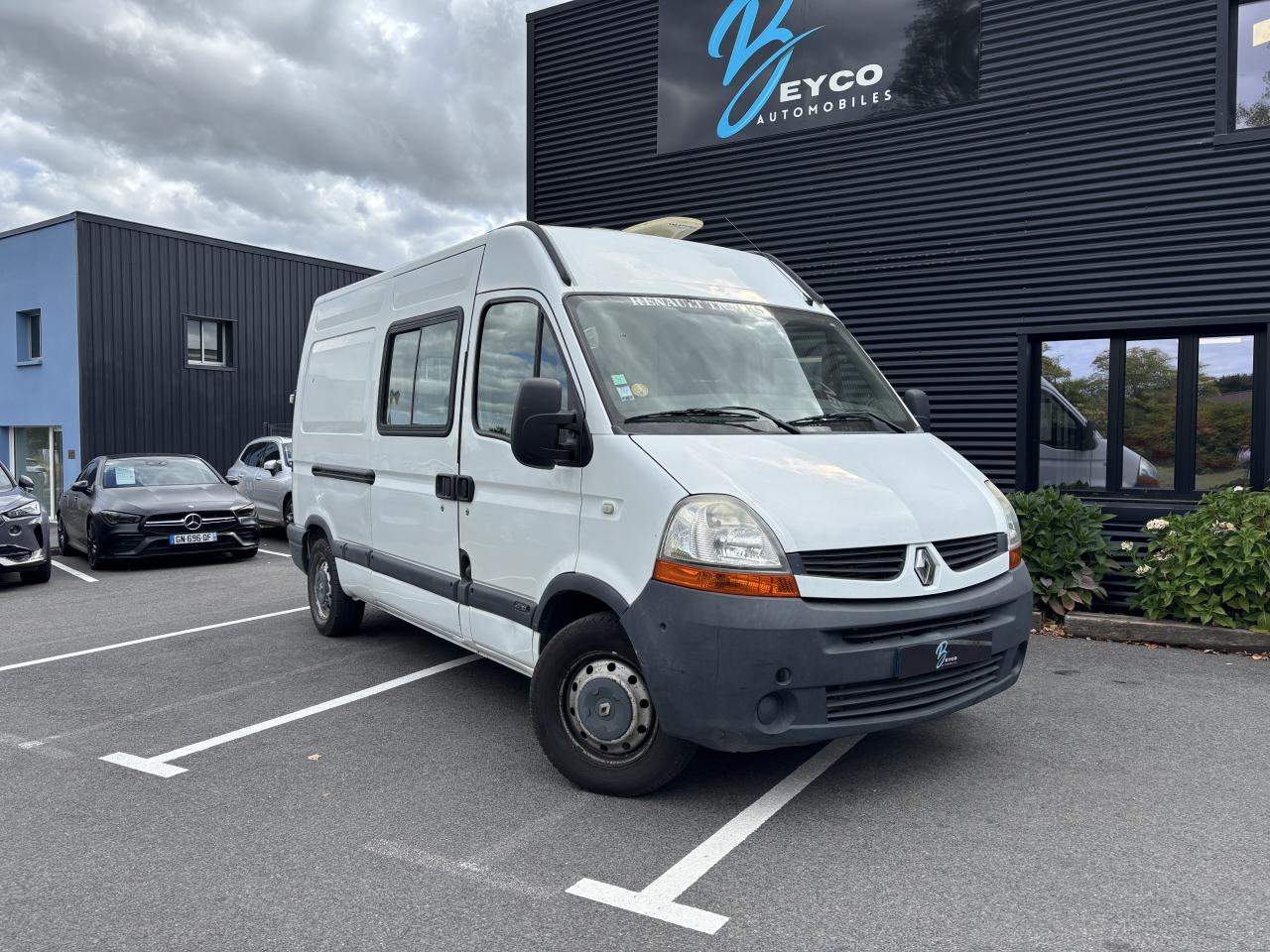 RENAULT MASTER