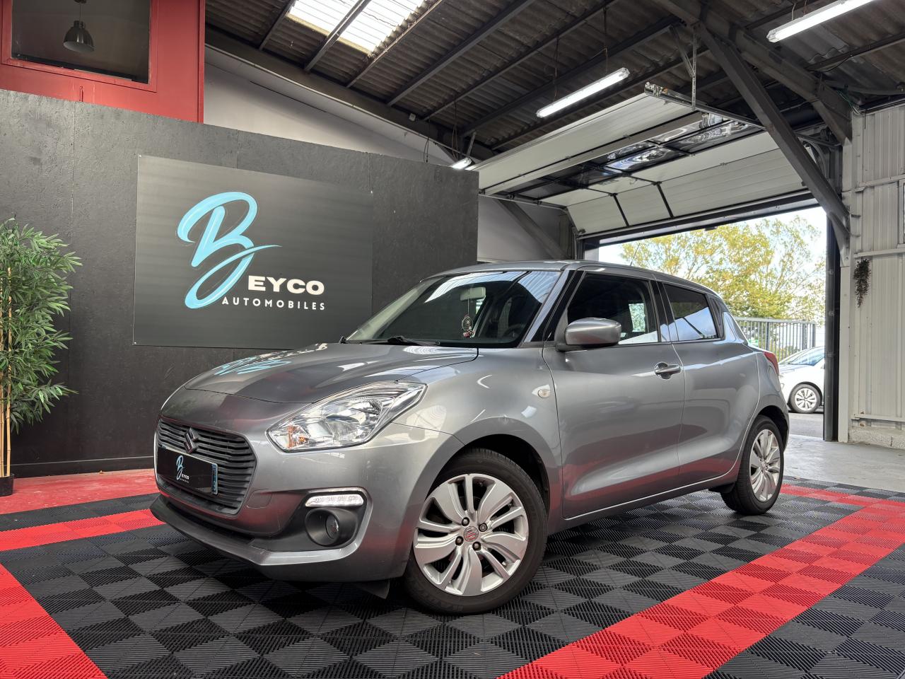 SUZUKI SWIFT 1.2 DUALJET 90 Ch PRIVILEGE - GARANTIE 6 MOIS