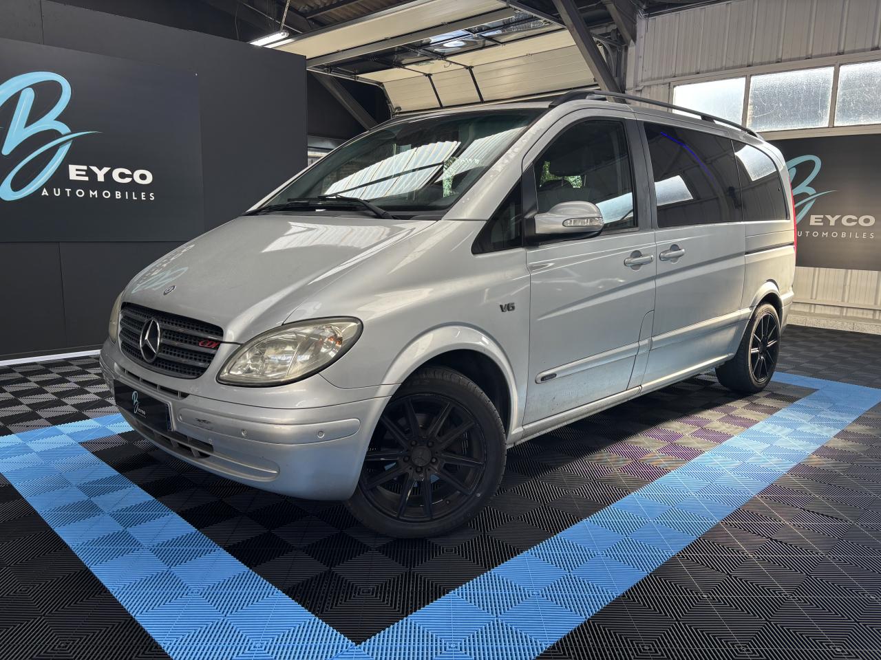 MERCEDES VIANO
