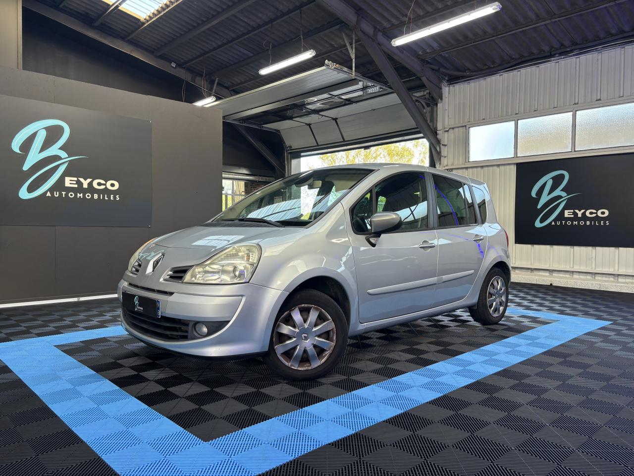 RENAULT MODUS 1.5 DCi 90 CH DYNAMIQUE - GARANTIE 6 MOIS