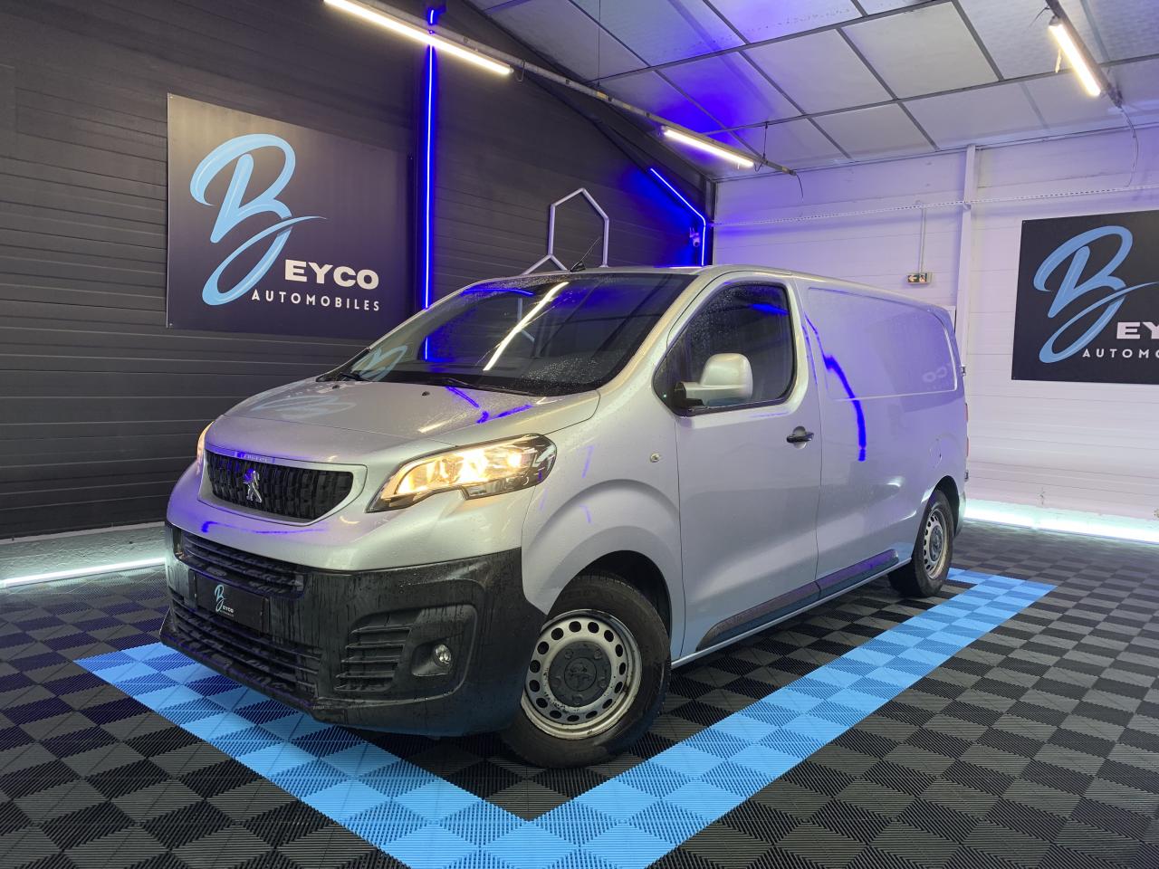 PEUGEOT EXPERT