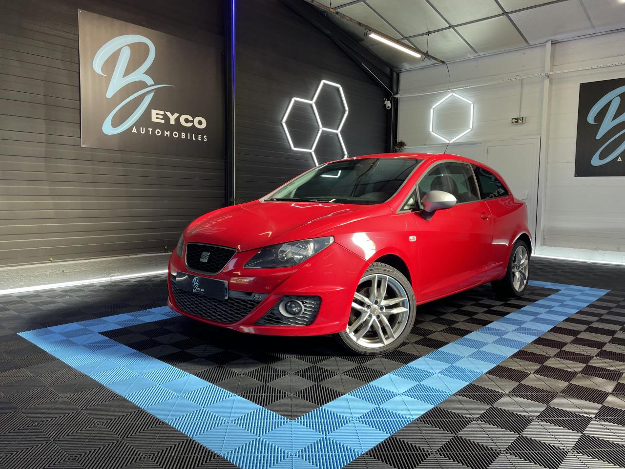 SEAT IBIZA