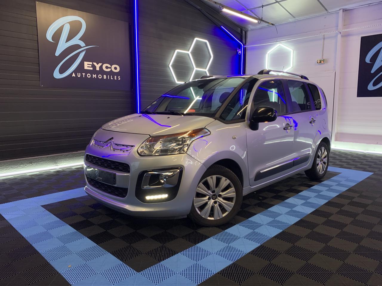 CITROEN C3 PICASSO 1.6 BLUEHDi 100 CH CONFORT - GARANTIE 6 MOIS