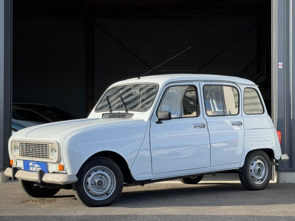 RENAULT R4