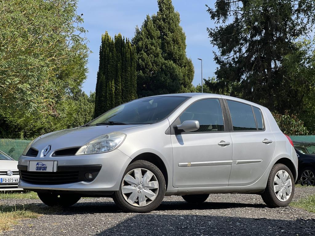 RENAULT CLIO