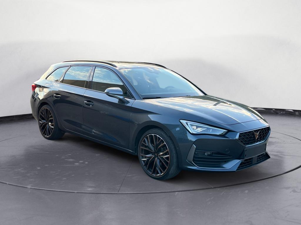 CUPRA Leon Sportstourer e-Hybrid 245 DSG 6 SPORTSTOURER BREAK VZ - Toit Ouvrant - Pack Drive Assist XL