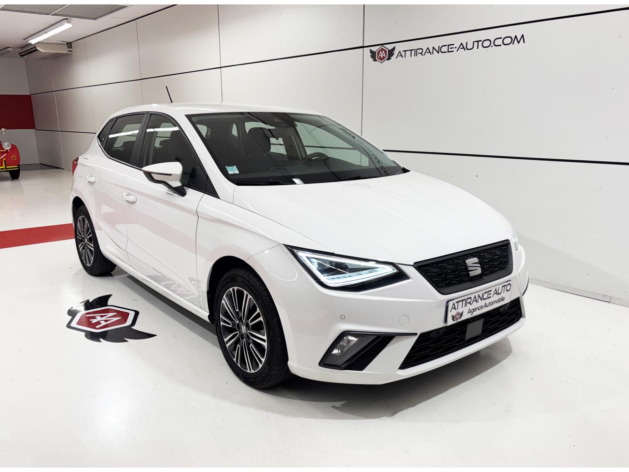 SEAT IBIZA