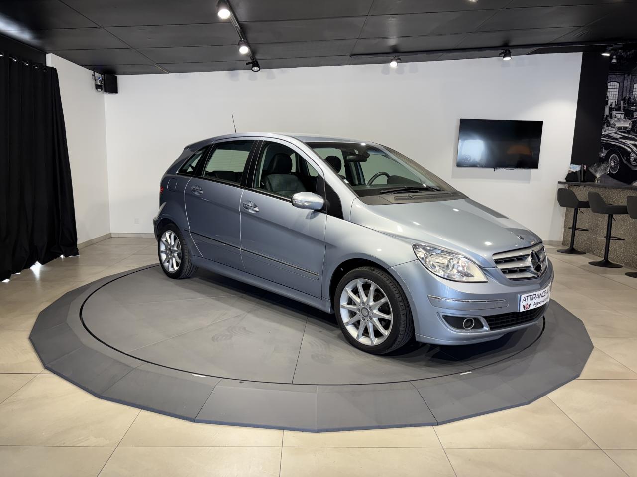Thumbnail 11