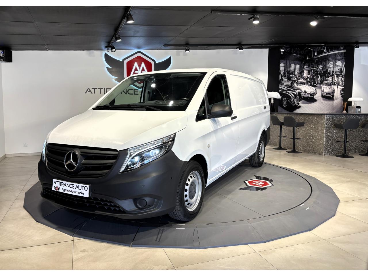 MERCEDES VITO