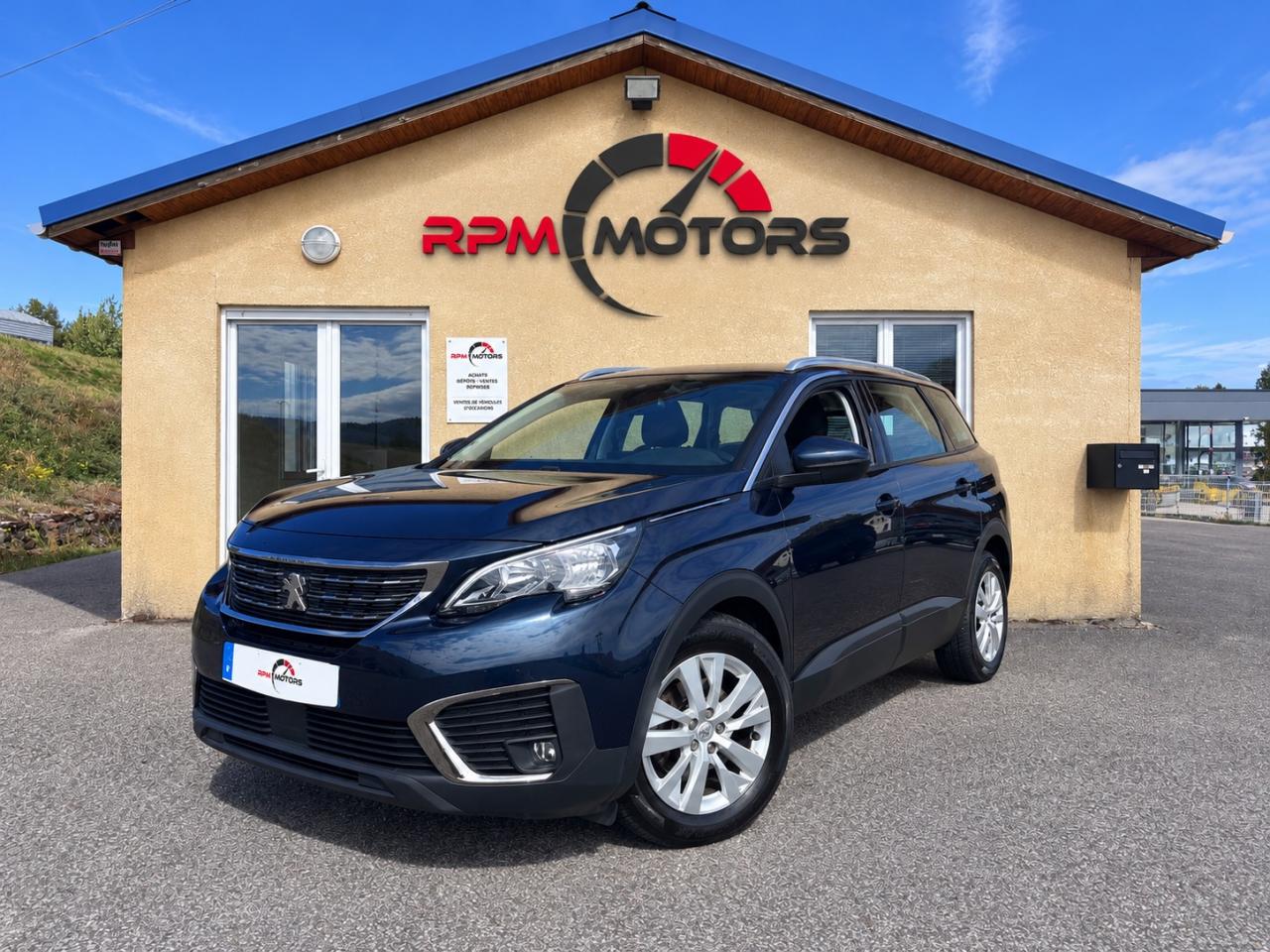 PEUGEOT 5008