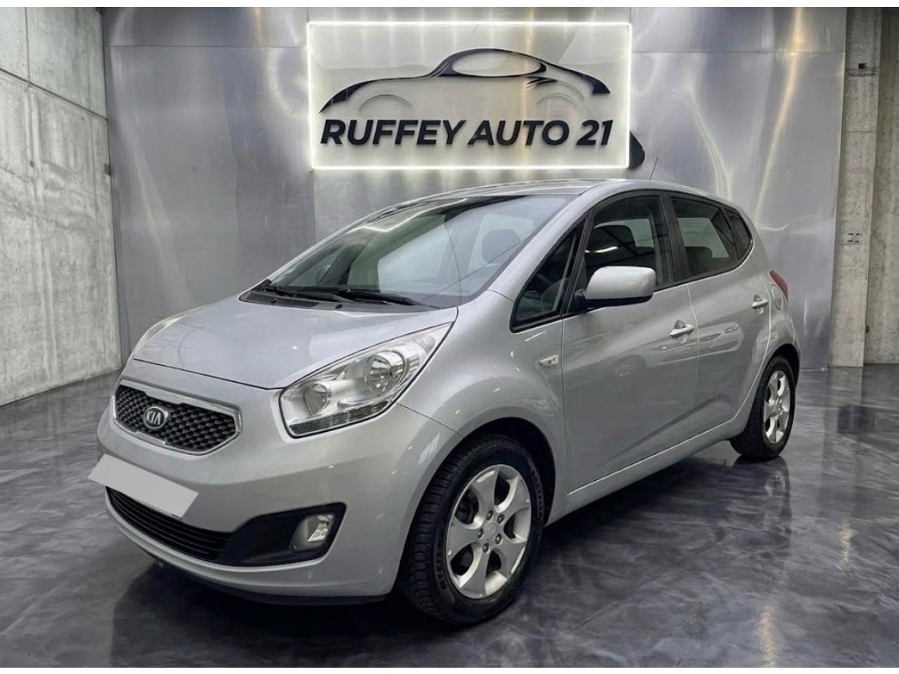 KIA VENGA 1.6 CRDi FAP - 115 BERLINE Premium PHASE 1
