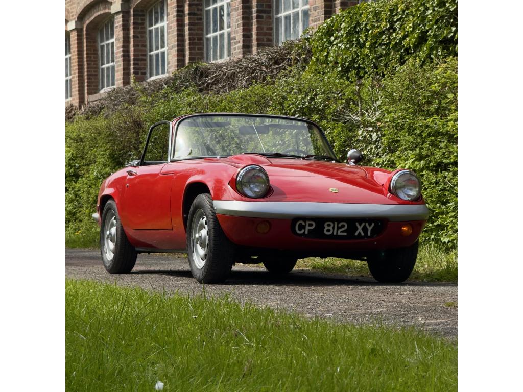 LOTUS ELAN