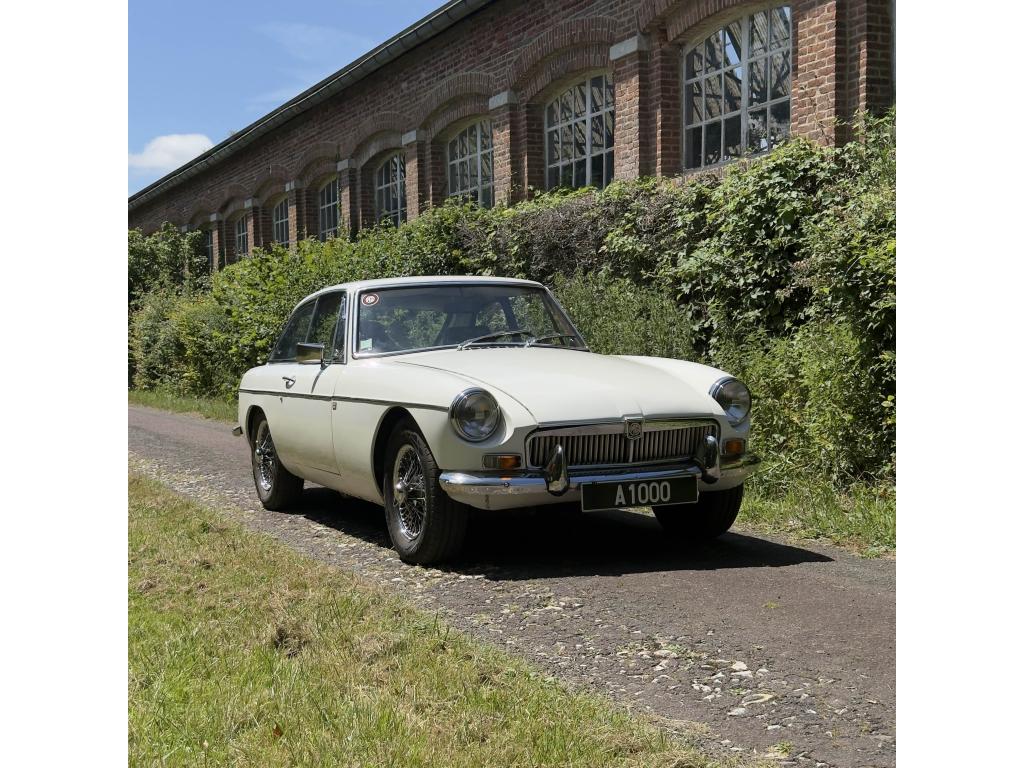 MG B