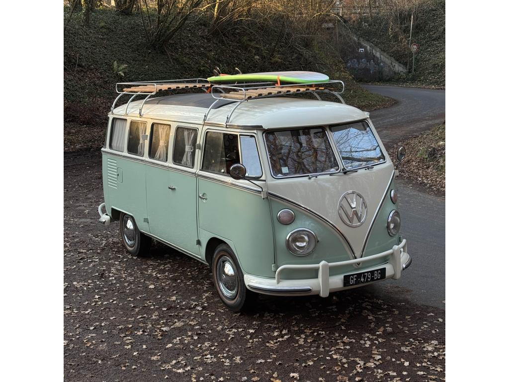 VOLKSWAGEN COMBI 21
