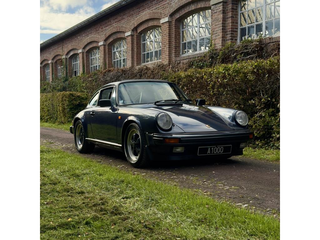 PORSCHE 911 3.2