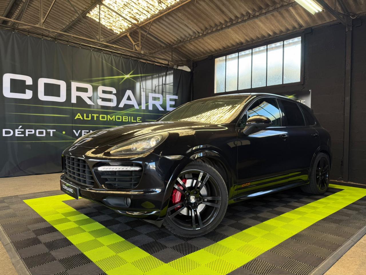 PORSCHE CAYENNE