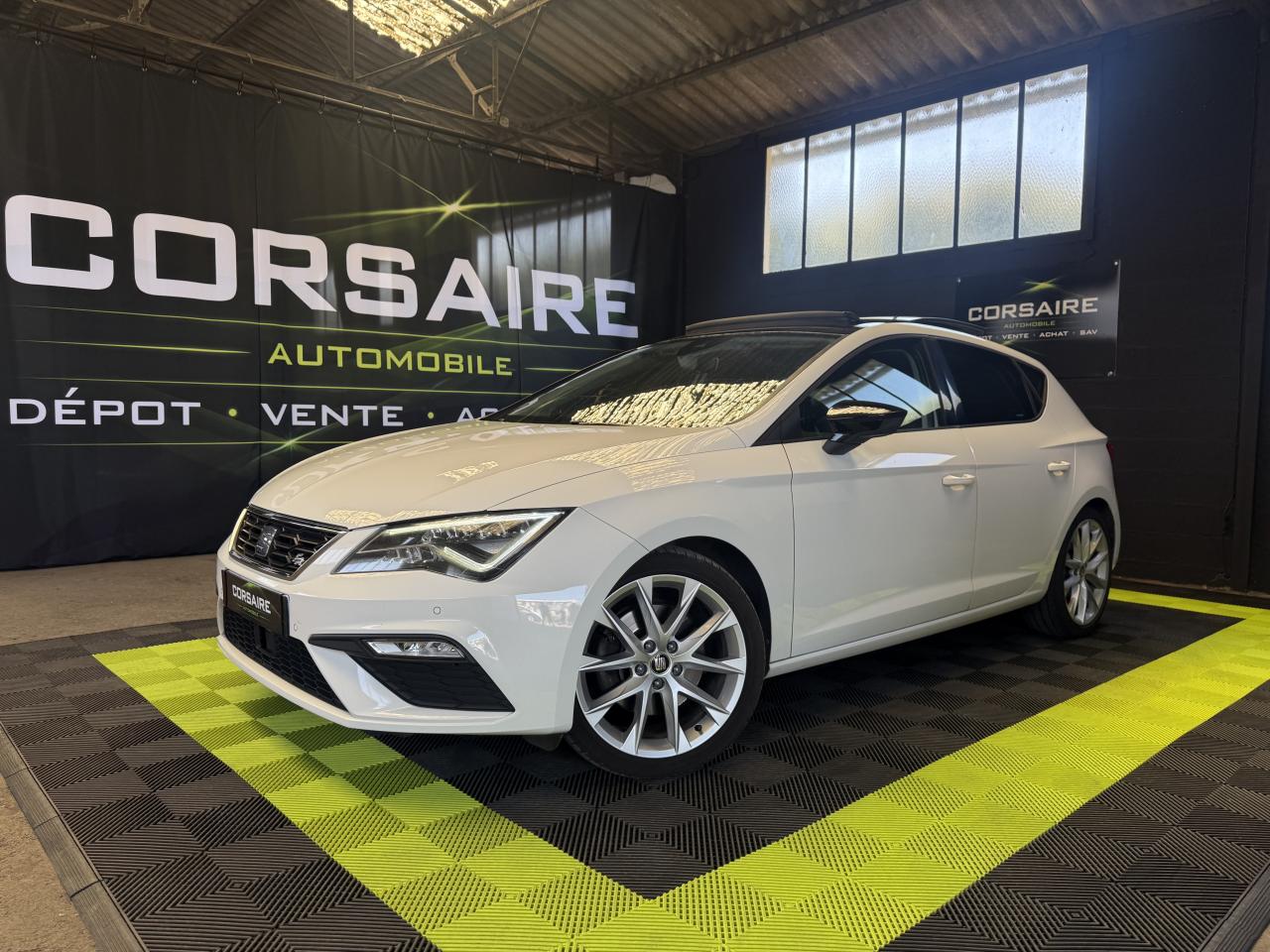 SEAT LEON