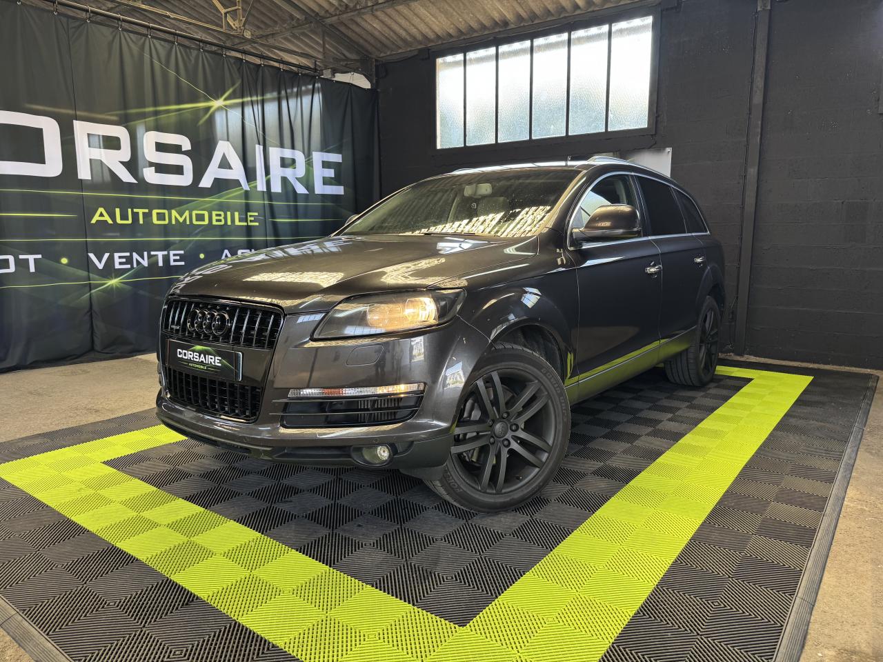 AUDI Q7 3.0 V6 TDi 233 CH 7 PLACES AMBITION LUXE