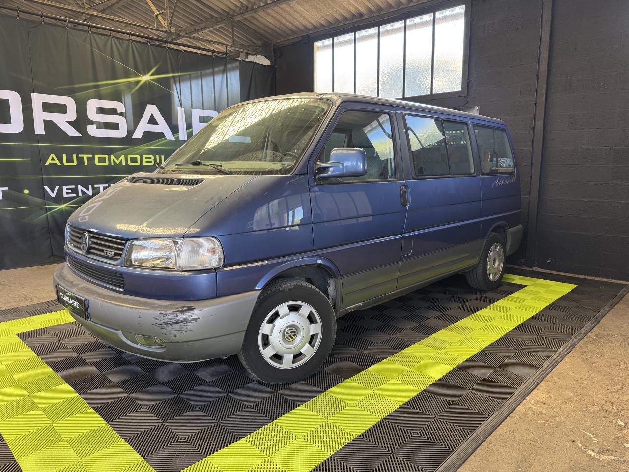 VOLKSWAGEN TRANSPORTER