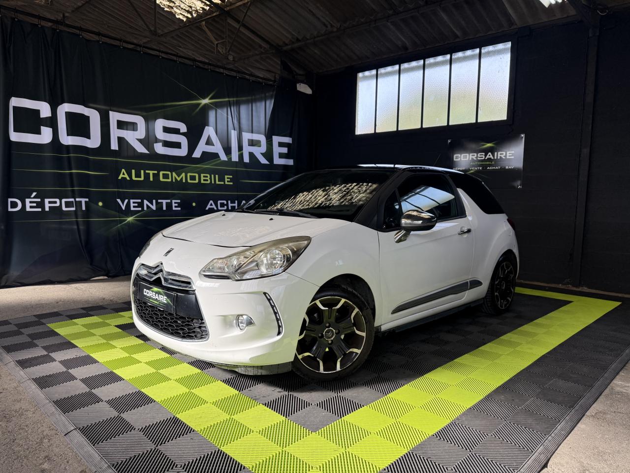 CITROEN DS3 1.6 HDi 90 CH SO CHIC - GARANTIE 6 MOIS