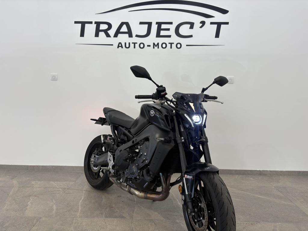 YAMAHA MT 09