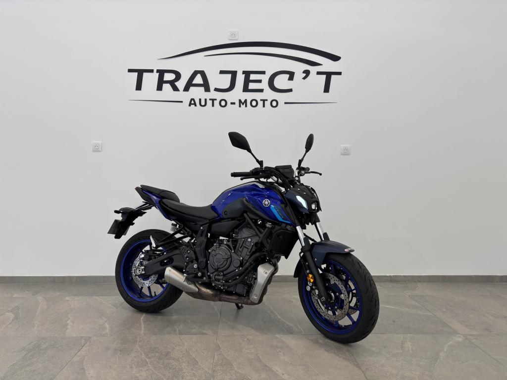 YAMAHA MT 07 A2