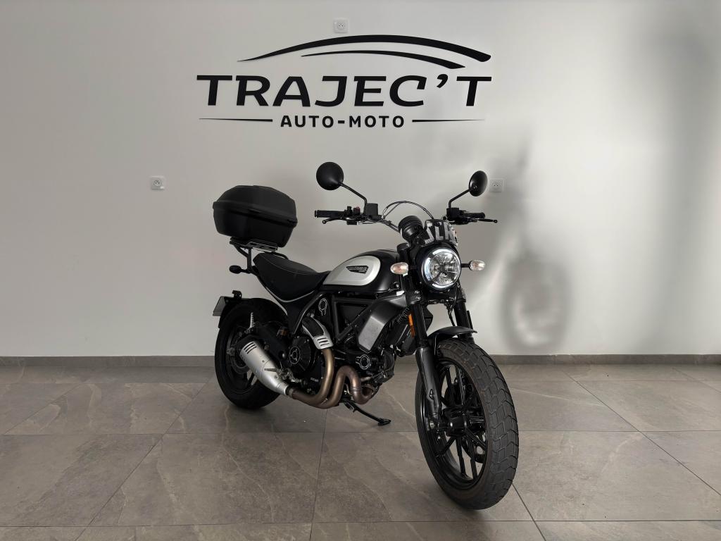 DUCATI SCRAMBLER 800