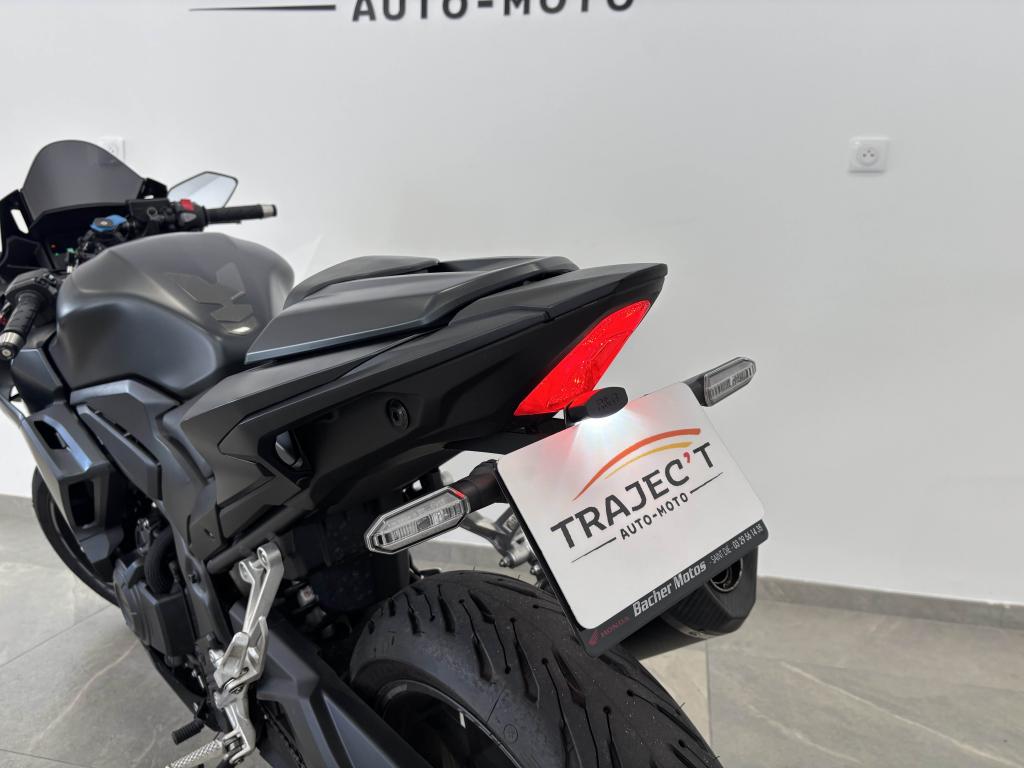 HONDA CBR – photo 16 sur 16