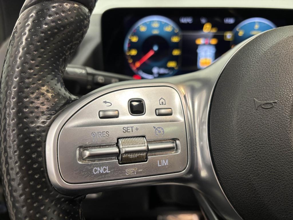 MERCEDES CLASSE GLA – photo 17 sur 26