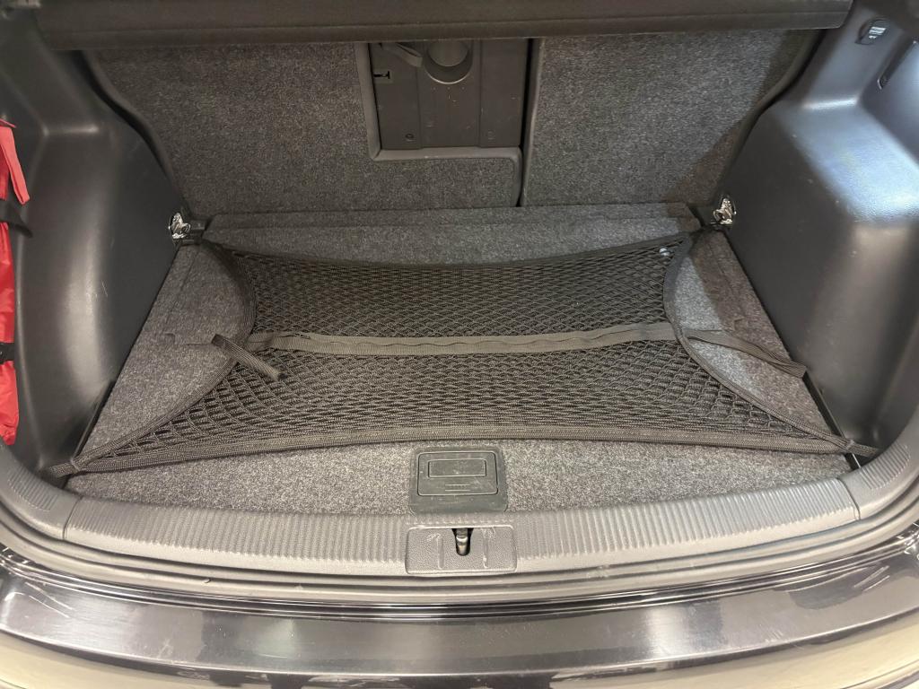 VOLKSWAGEN GOLF+ – photo 16 sur 28