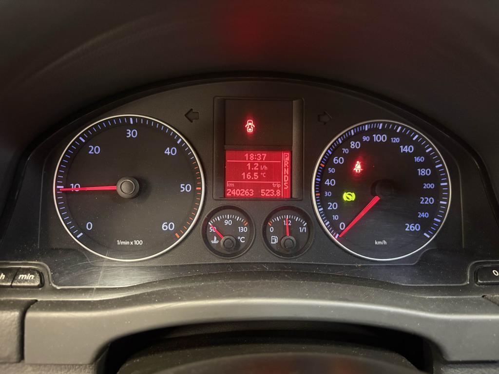 VOLKSWAGEN GOLF+ – photo 23 sur 28