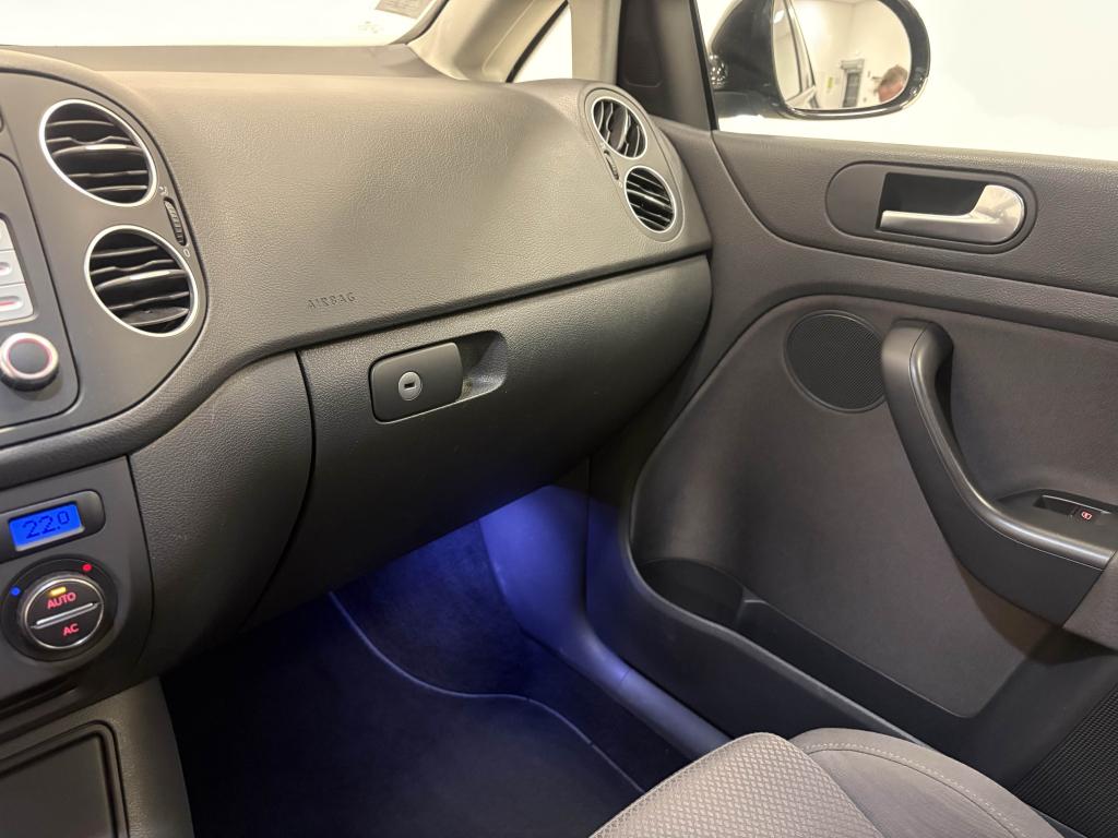 VOLKSWAGEN GOLF+ – photo 24 sur 28