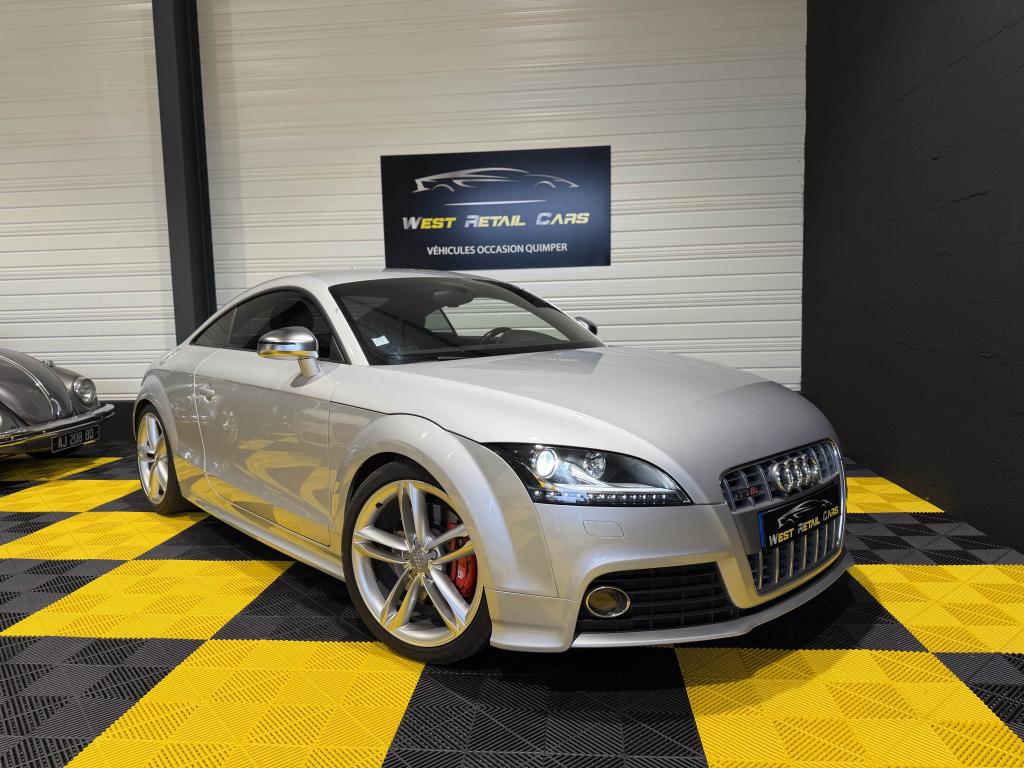 AUDI TT