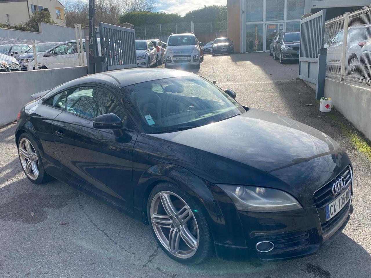 AUDI TT