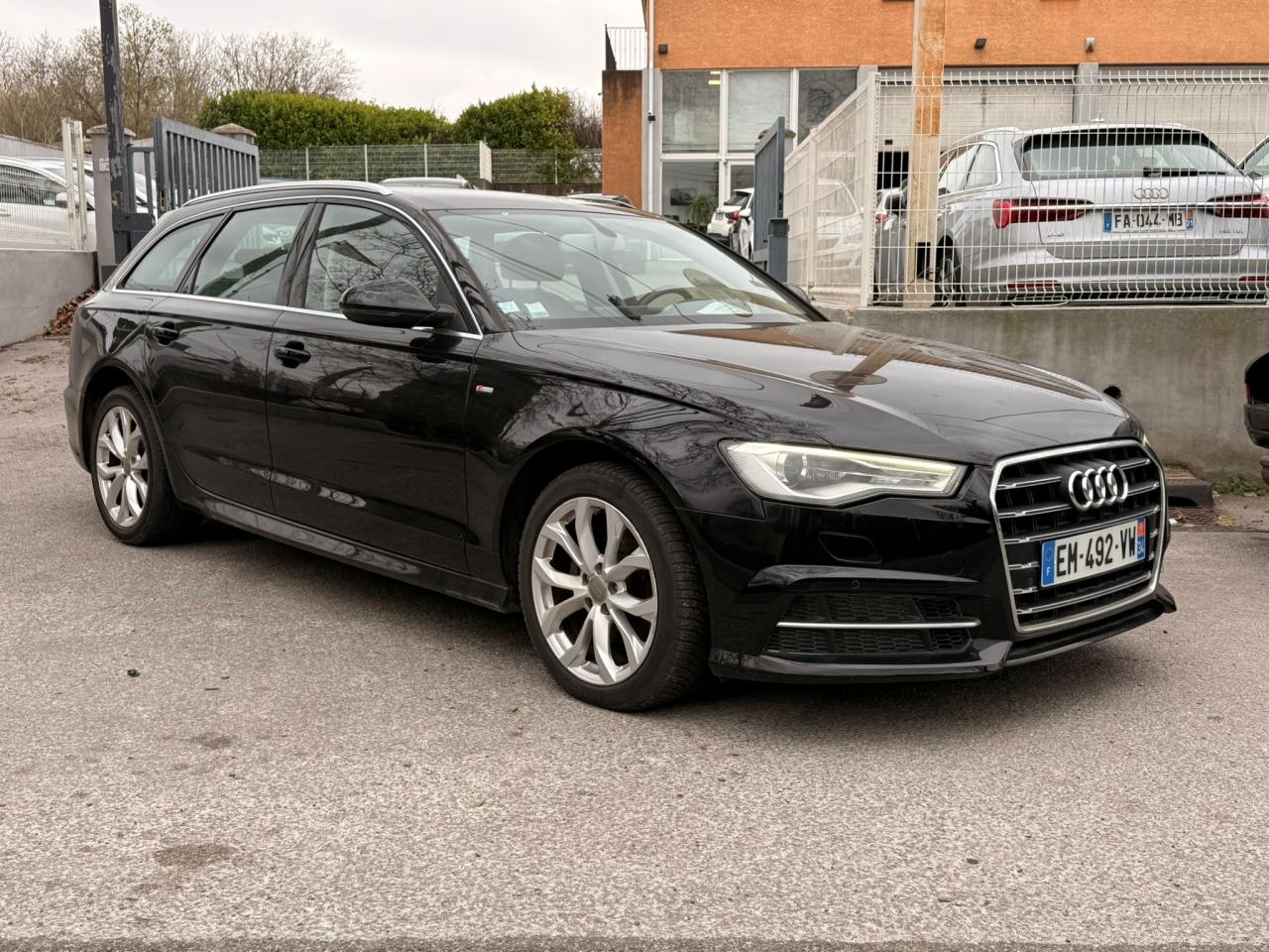 AUDI A6 AVANT