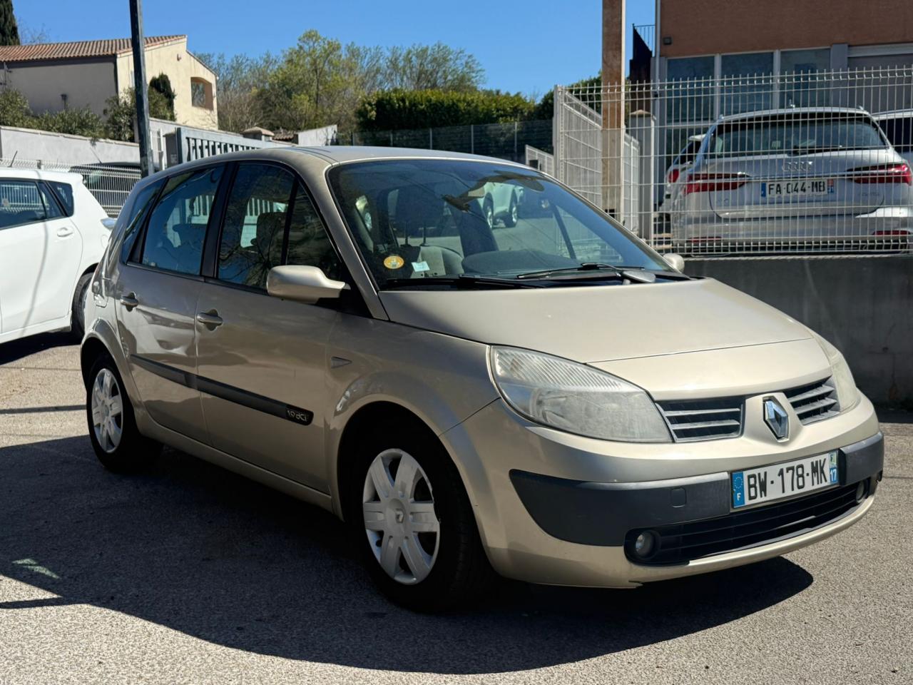 RENAULT SCENIC