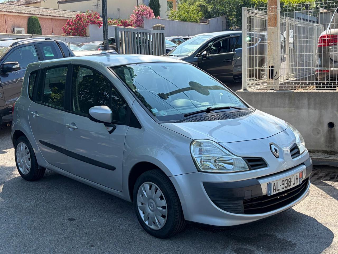 RENAULT MODUS Grand 1.5 dCi - 85 GRAND  Expression PHASE 2