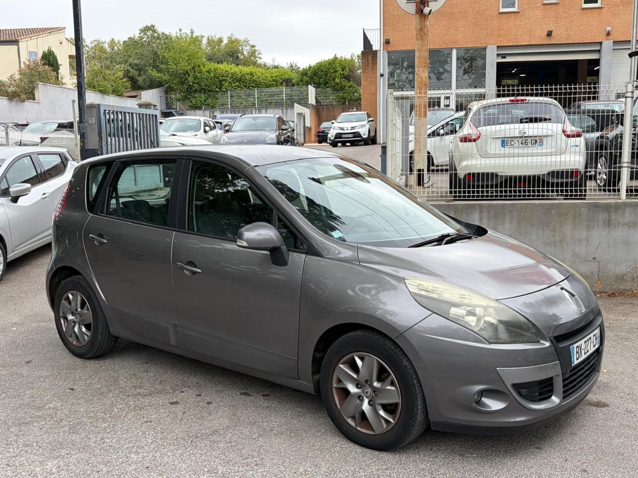RENAULT SCENIC