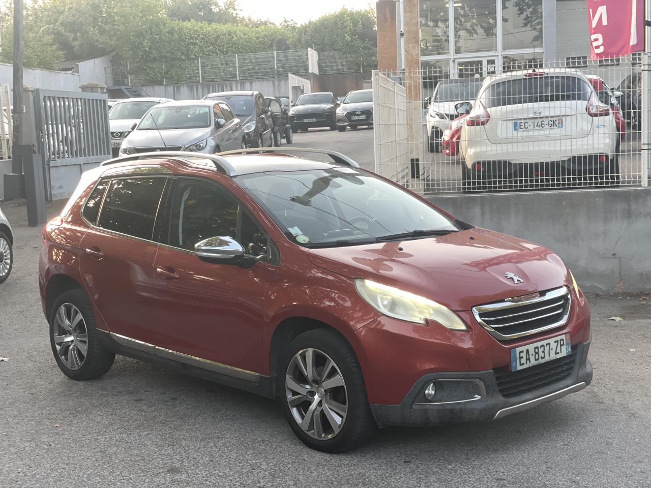 PEUGEOT 2008